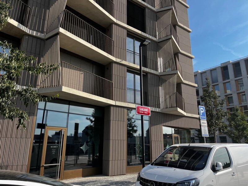 Pronájem nového  bytu Praha 5 - Smíchov, Anděl   Novostavba Smíchov City